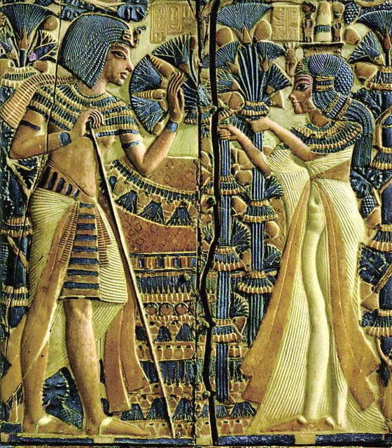 Risultati immagini per Ankhesenamon, la giovanissima moglie del Faraone Tutankhamon.